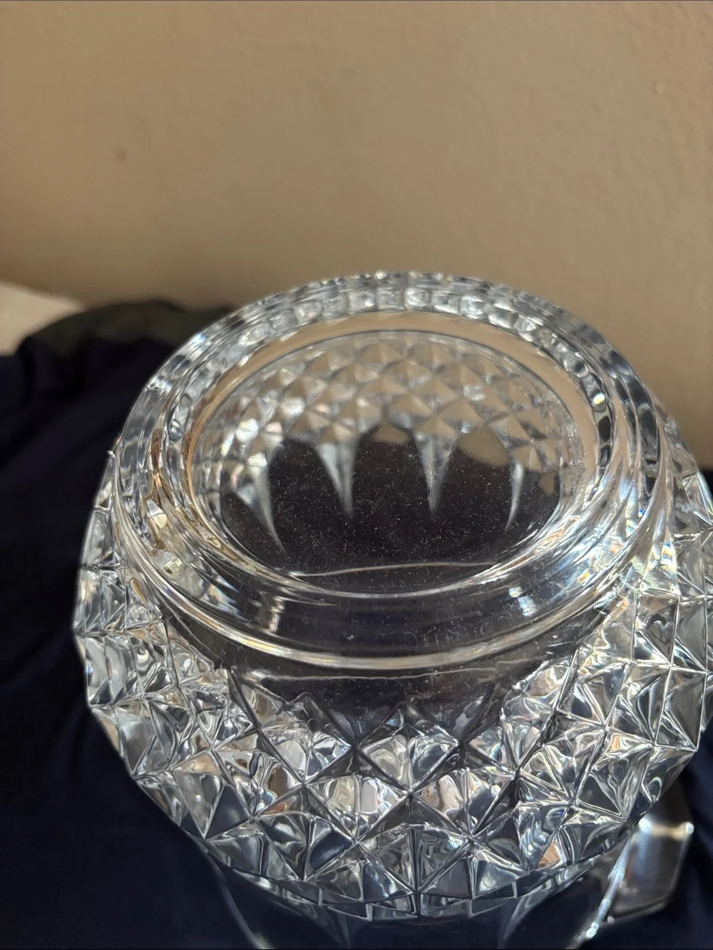 Vintage Clear Crystal Ice Champagne Bucket - Elegant Diamond-Cut Design